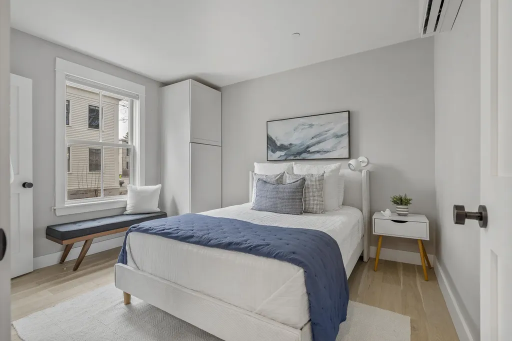 60 Munjoy Street Portland ME 04101