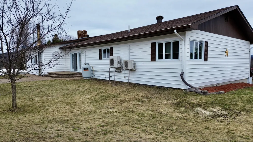 117 25th Avenue Madawaska ME 04756