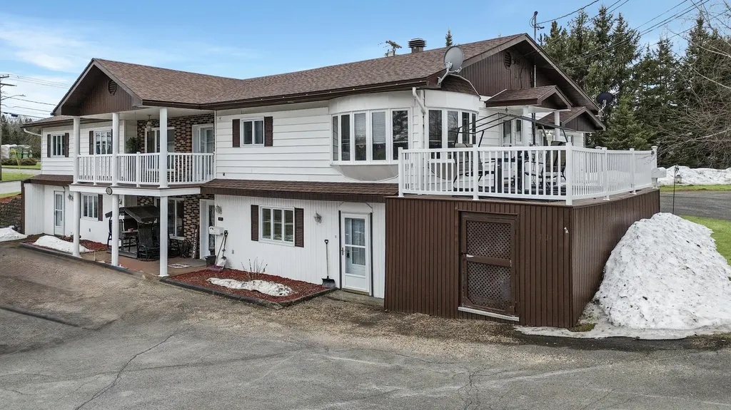 117 25th Avenue Madawaska ME 04756