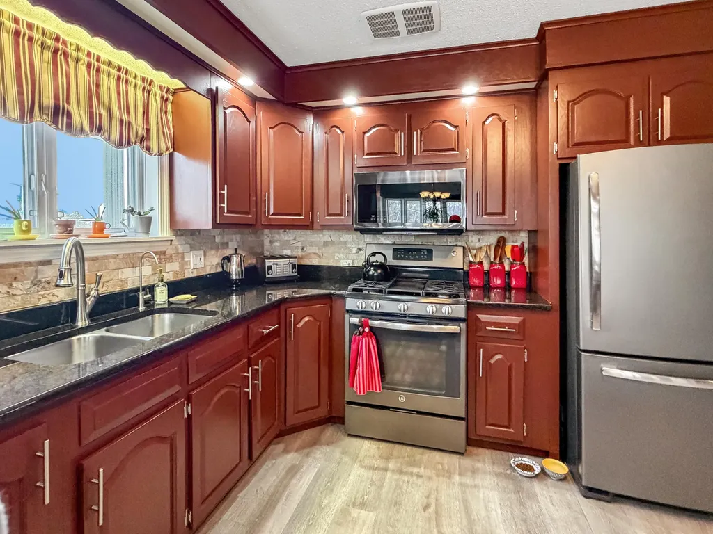 117 25th Avenue Madawaska ME 04756