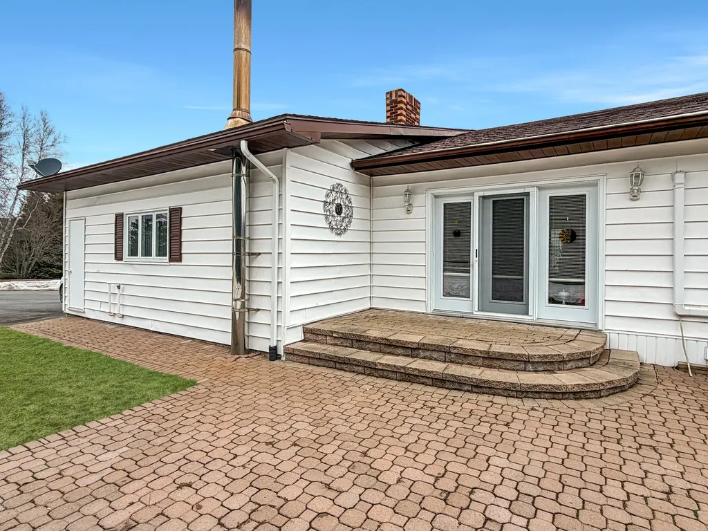 117 25th Avenue Madawaska ME 04756