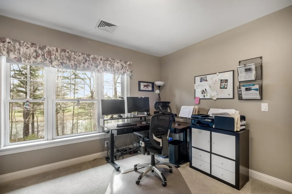 100 Shepards Cove Road Kittery ME 03904