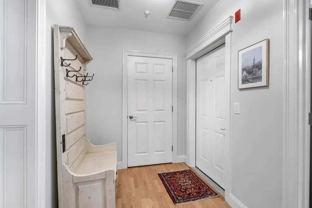 100 Shepards Cove Road Kittery ME 03904