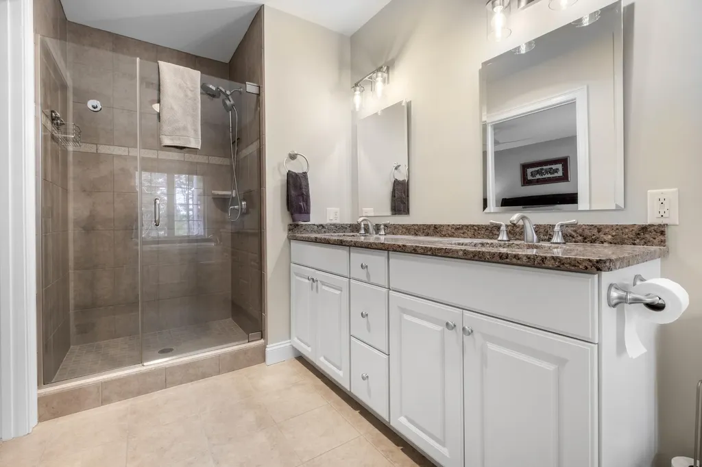 100 Shepards Cove Road Kittery ME 03904