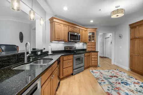 100 Shepards Cove Road Kittery ME 03904