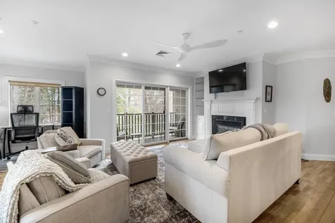 100 Shepards Cove Road Kittery ME 03904