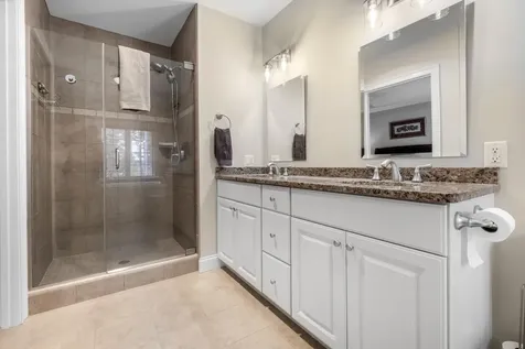 100 Shepards Cove Road Kittery ME 03904