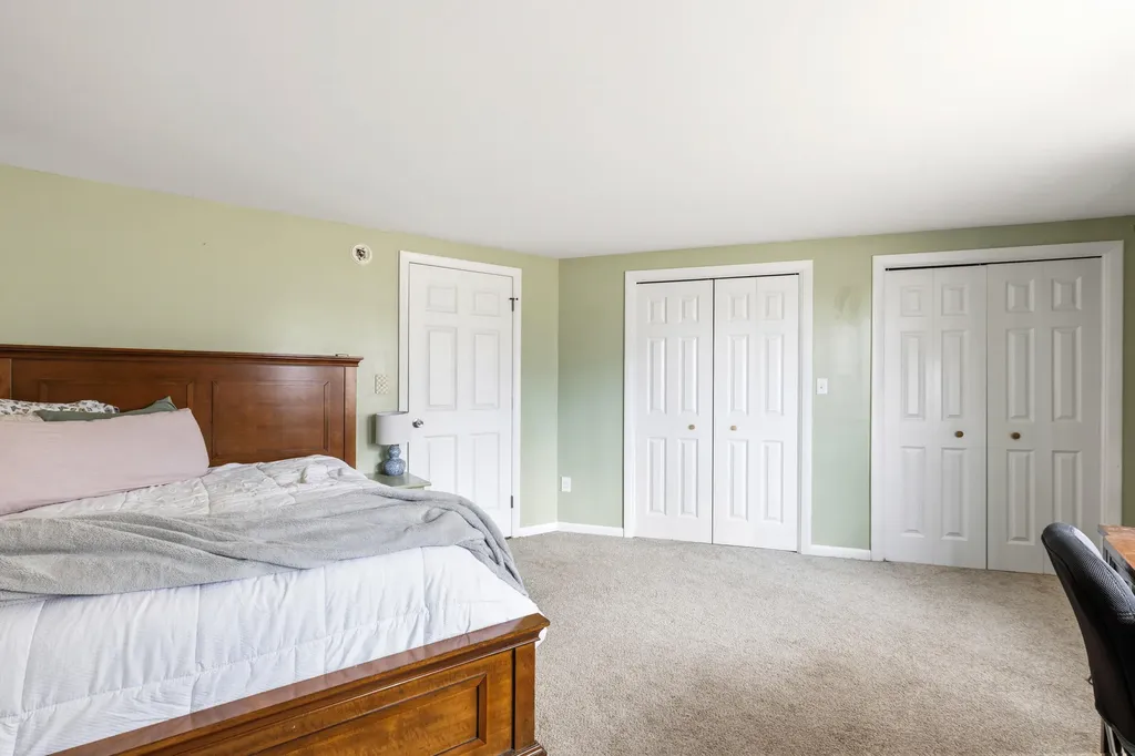 7 Bayberry Lane Lewiston ME 04240