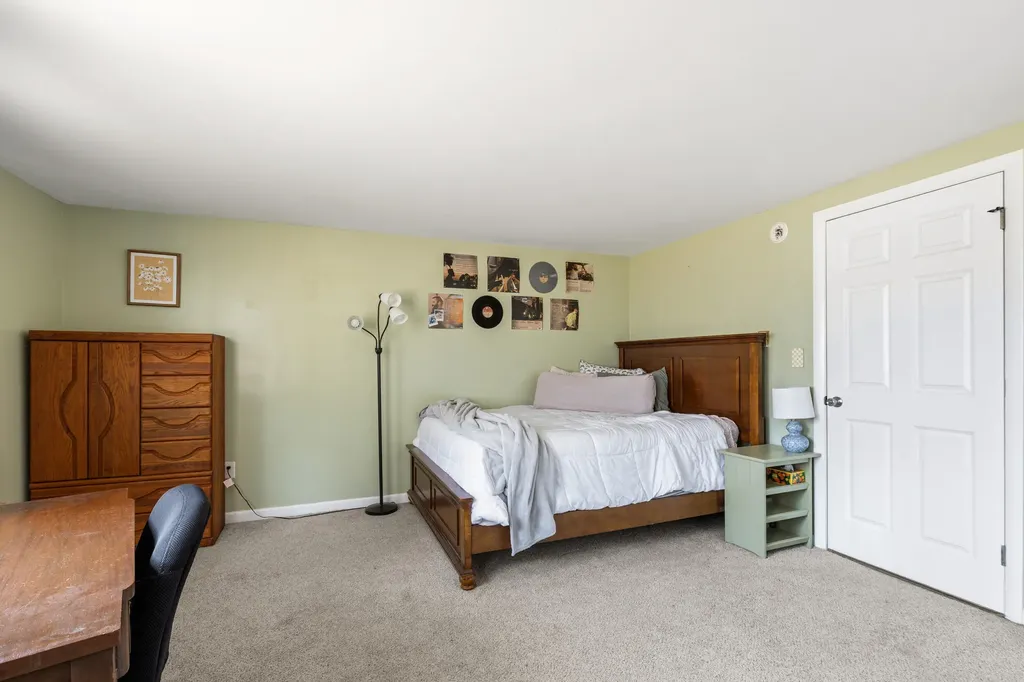 7 Bayberry Lane Lewiston ME 04240