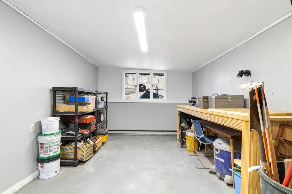 7 Bayberry Lane Lewiston ME 04240