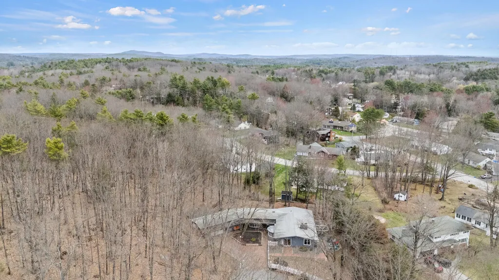 7 Bayberry Lane Lewiston ME 04240