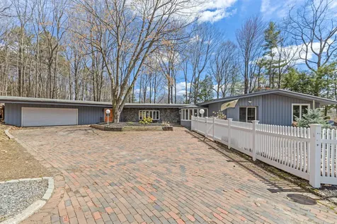 7 Bayberry Lane Lewiston ME 04240