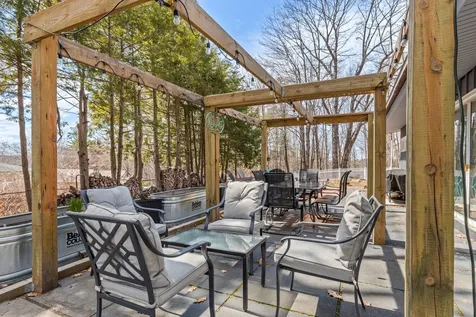 7 Bayberry Lane Lewiston ME 04240