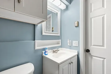 7 Bayberry Lane Lewiston ME 04240