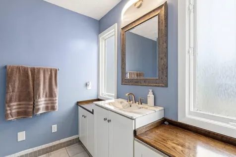 7 Bayberry Lane Lewiston ME 04240