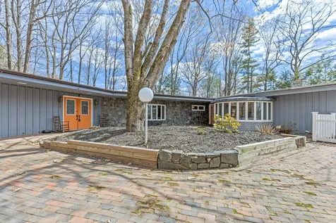 7 Bayberry Lane Lewiston ME 04240