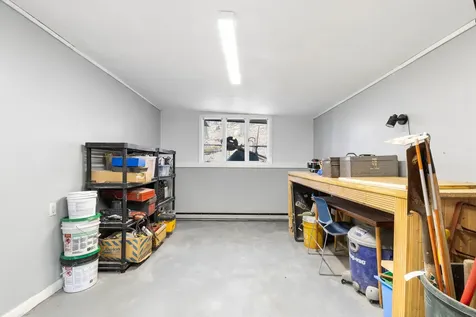 7 Bayberry Lane Lewiston ME 04240