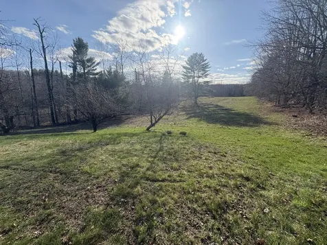 10 Song Bird Lane Readfield ME 04355