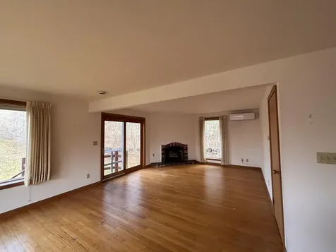 10 Song Bird Lane Readfield ME 04355