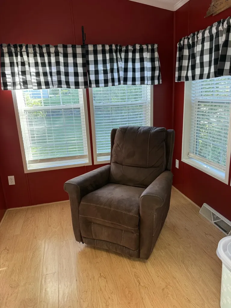 19 N Street Bangor ME 04401
