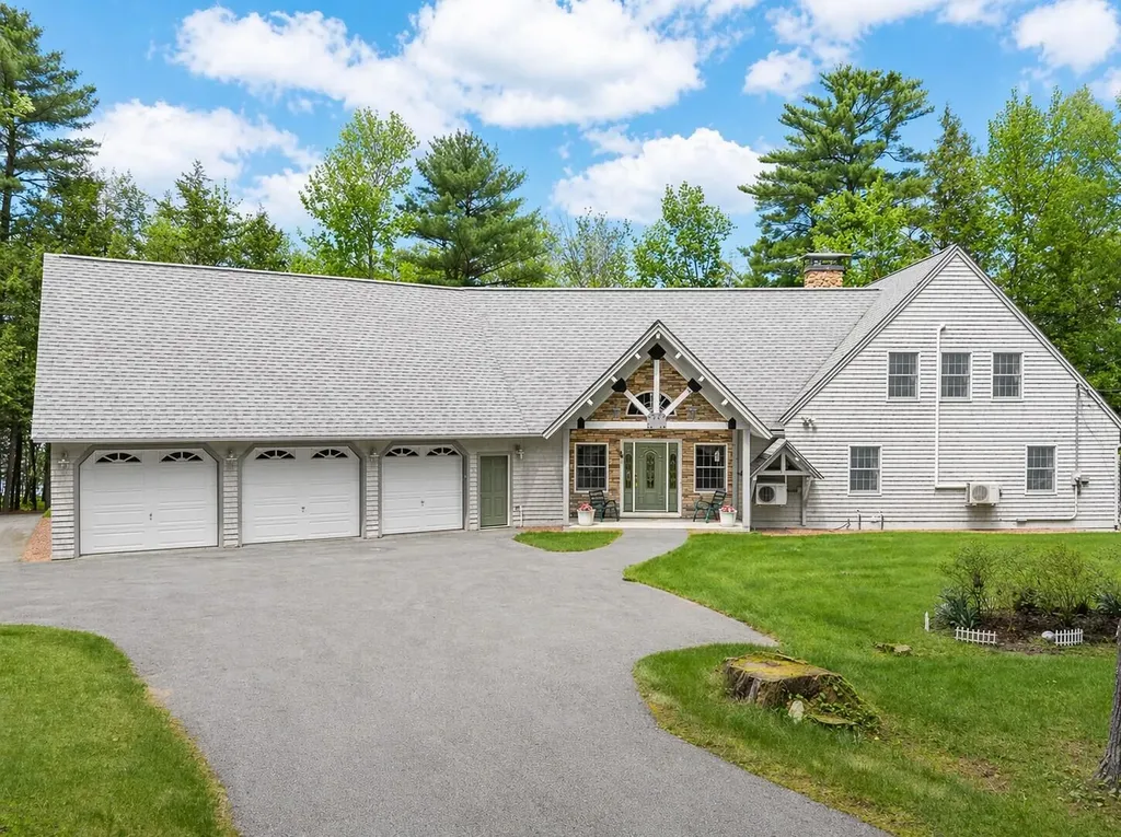 129 Maple Shore Lane Stetson ME 04488