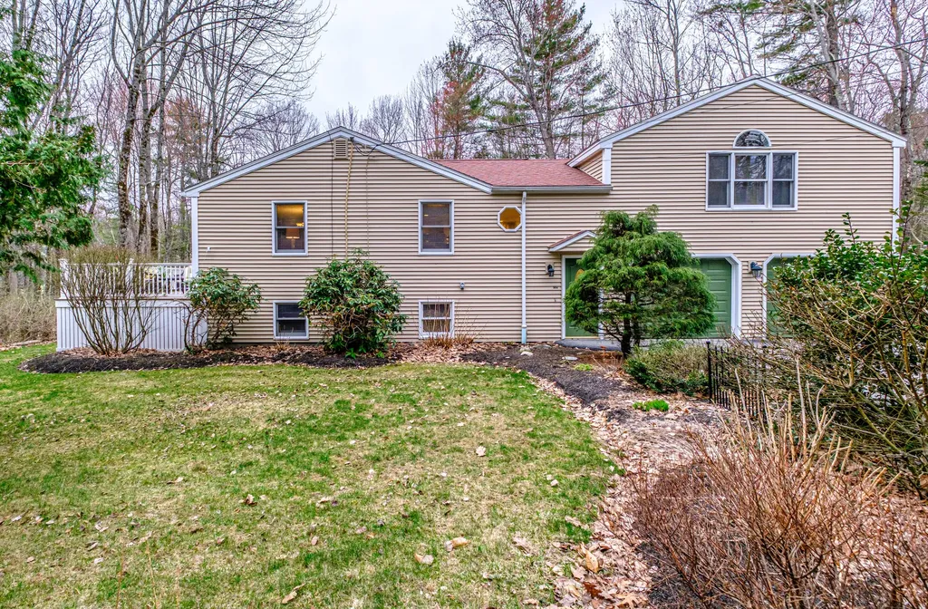 304 Blanchard Road Cumberland ME 04021