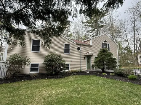 304 Blanchard Road Cumberland ME 04021