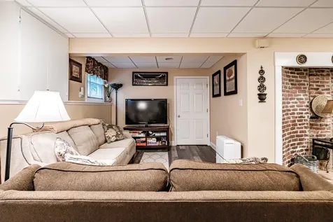 304 Blanchard Road Cumberland ME 04021