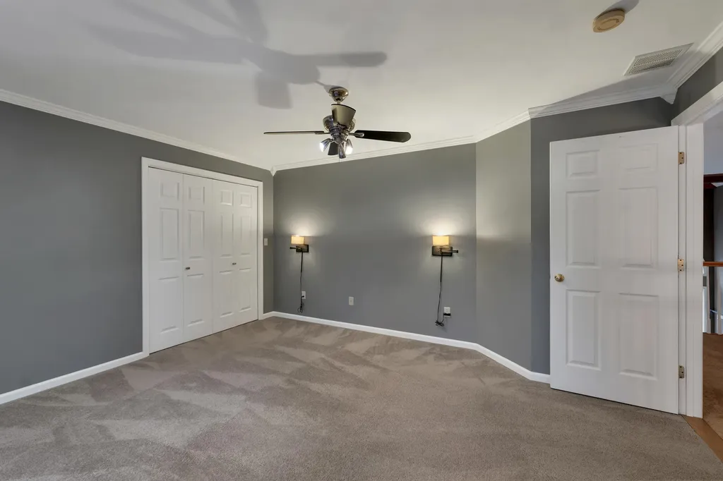 34 Stowecroft Drive Hampton NH 03842