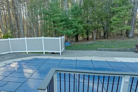 34 Stowecroft Drive Hampton NH 03842