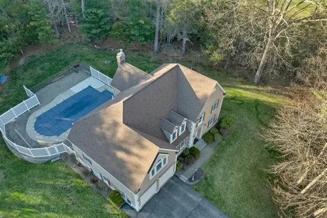 34 Stowecroft Drive Hampton NH 03842