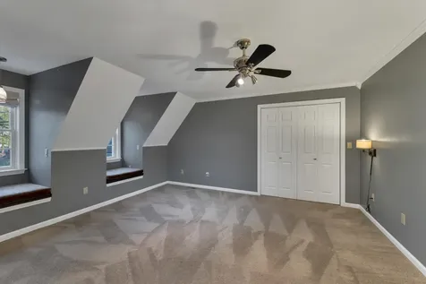 34 Stowecroft Drive Hampton NH 03842