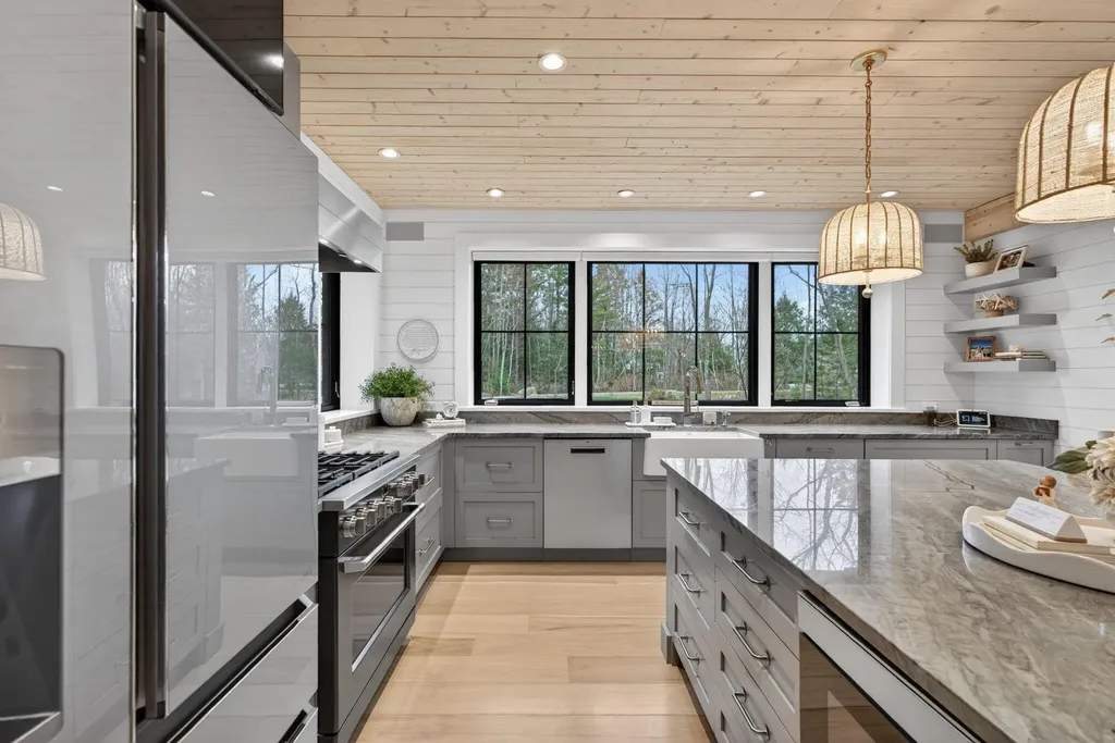 42 Binnacle Lane Kennebunkport ME 04046