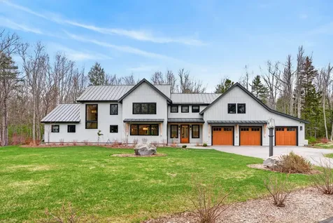 42 Binnacle Lane Kennebunkport ME 04046