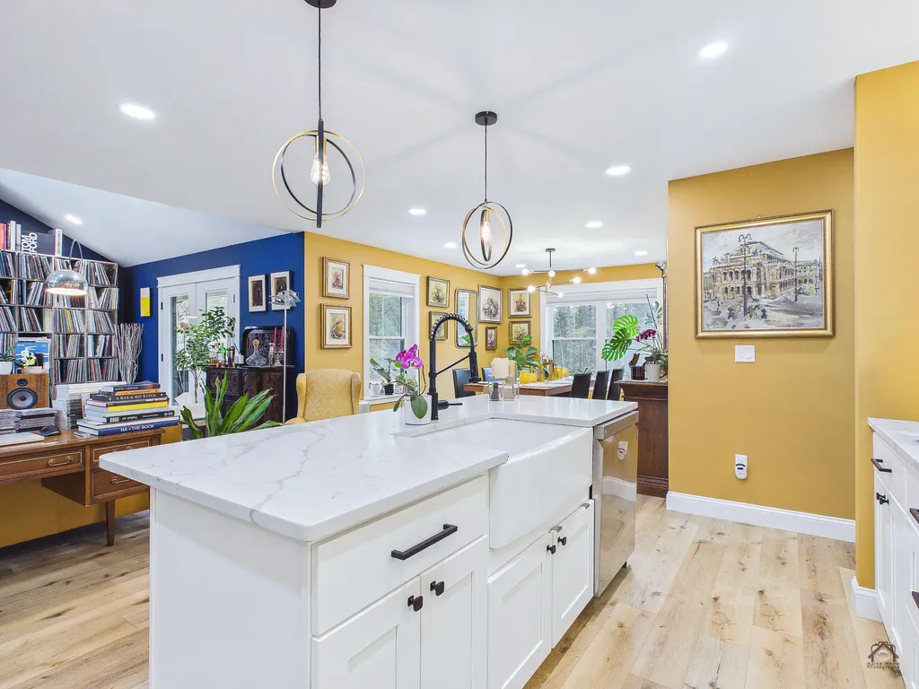 6 Shuman Road Windsor ME 04363
