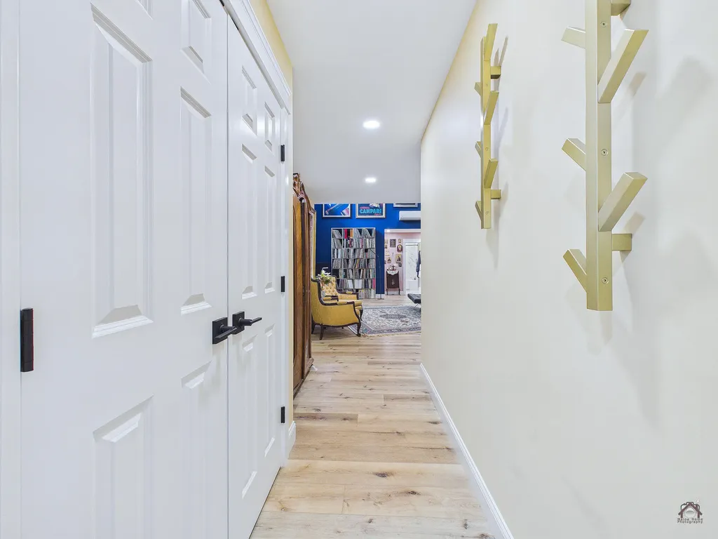 6 Shuman Road Windsor ME 04363