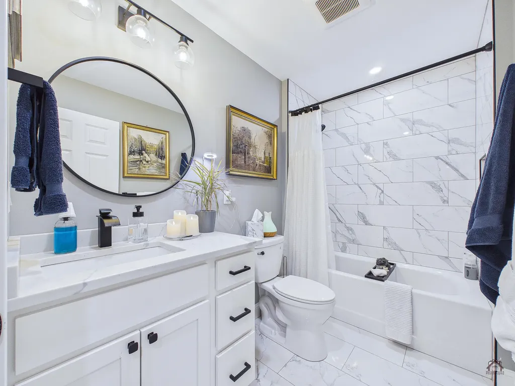 6 Shuman Road Windsor ME 04363