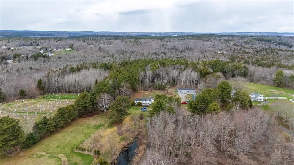 20 Baird Drive Friendship ME 04547