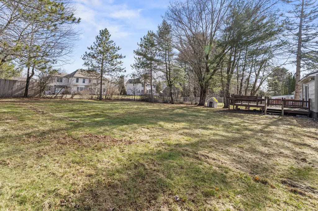 12 Sunset Drive Orono ME 04473