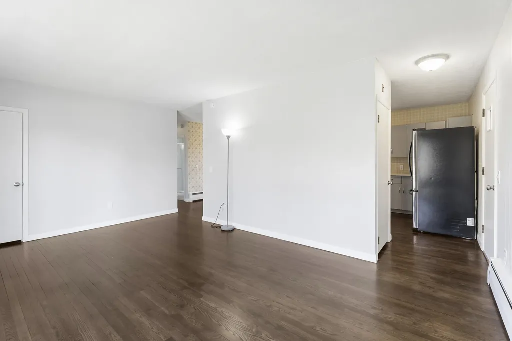 12 Sunset Drive Orono ME 04473