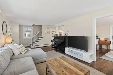 23 Neal Street Portland ME 04102