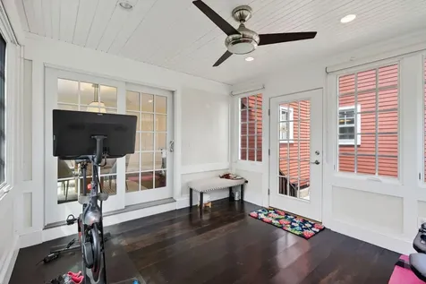23 Neal Street Portland ME 04102