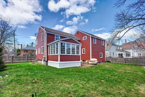 23 Neal Street Portland ME 04102
