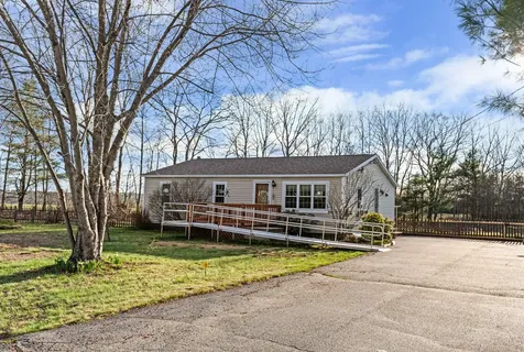 11 Michelle Way Saco ME 04072