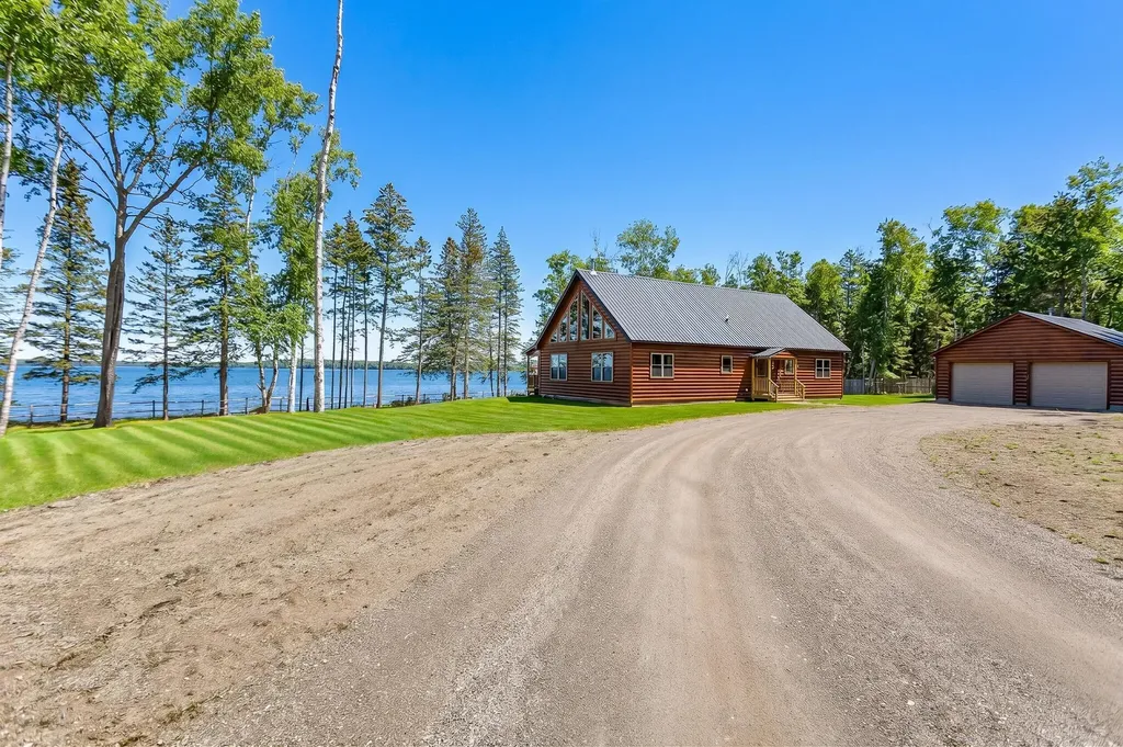 1590 Pripet Woods Lane Islesboro ME 04848