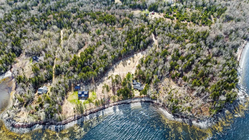 1590 Pripet Woods Lane Islesboro ME 04848