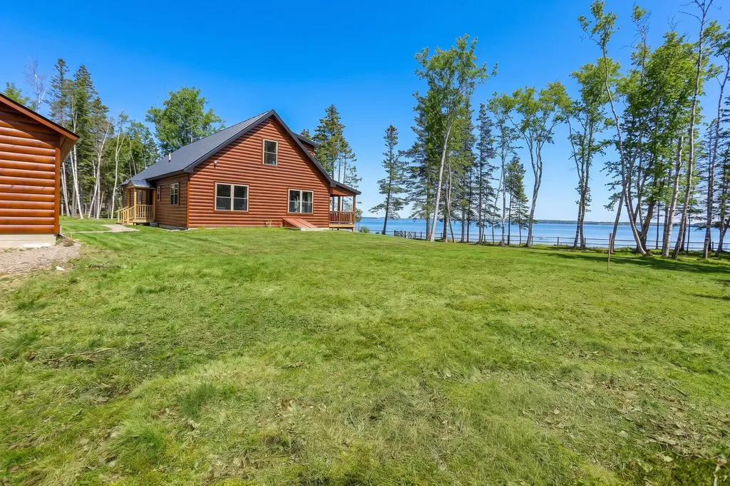 1590 Pripet Woods Lane Islesboro ME 04848