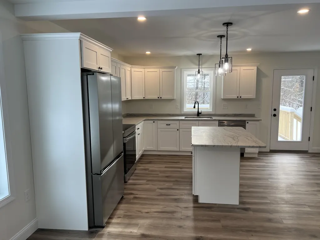 22 Kennedy Drive Waterboro ME 04061
