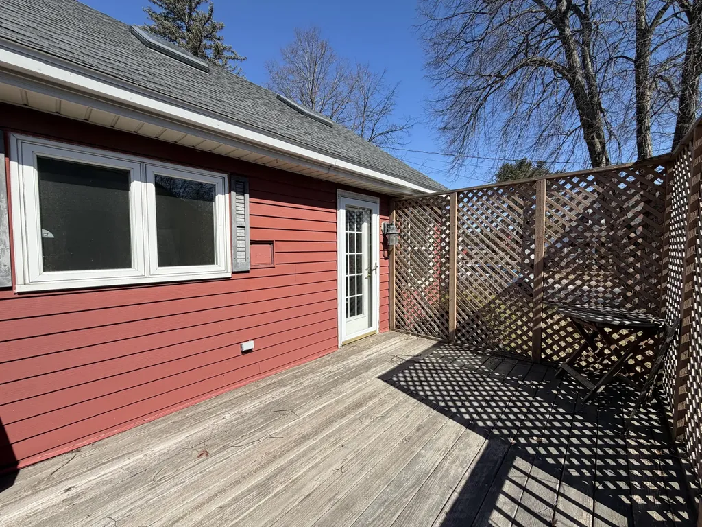 123 Fifteenth Street Bangor ME 04401