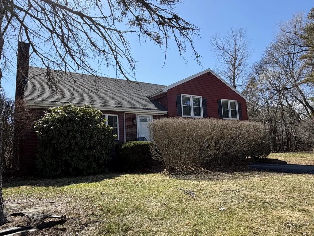 123 Fifteenth Street Bangor ME 04401